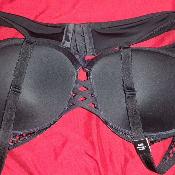 Bra - Picture 2 of 8